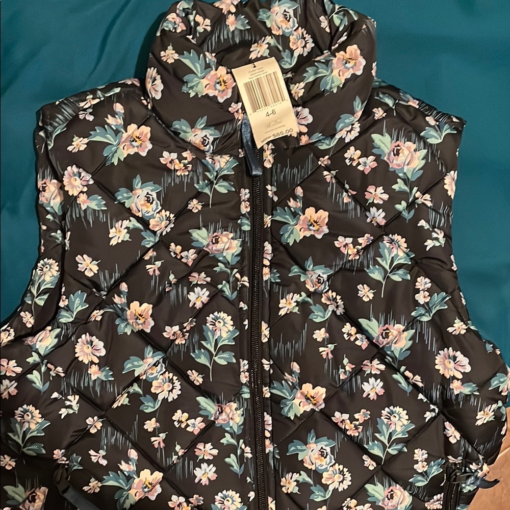 Vera Bradley Black Floral Quilted Vest